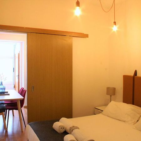 Aparthotel Oporto Entreparedes Екстер'єр фото