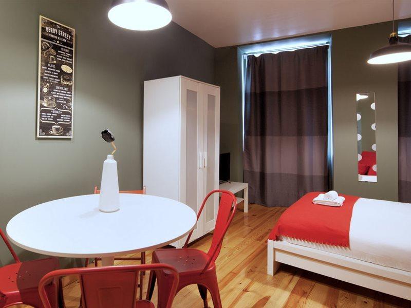 Aparthotel Oporto Entreparedes Екстер'єр фото