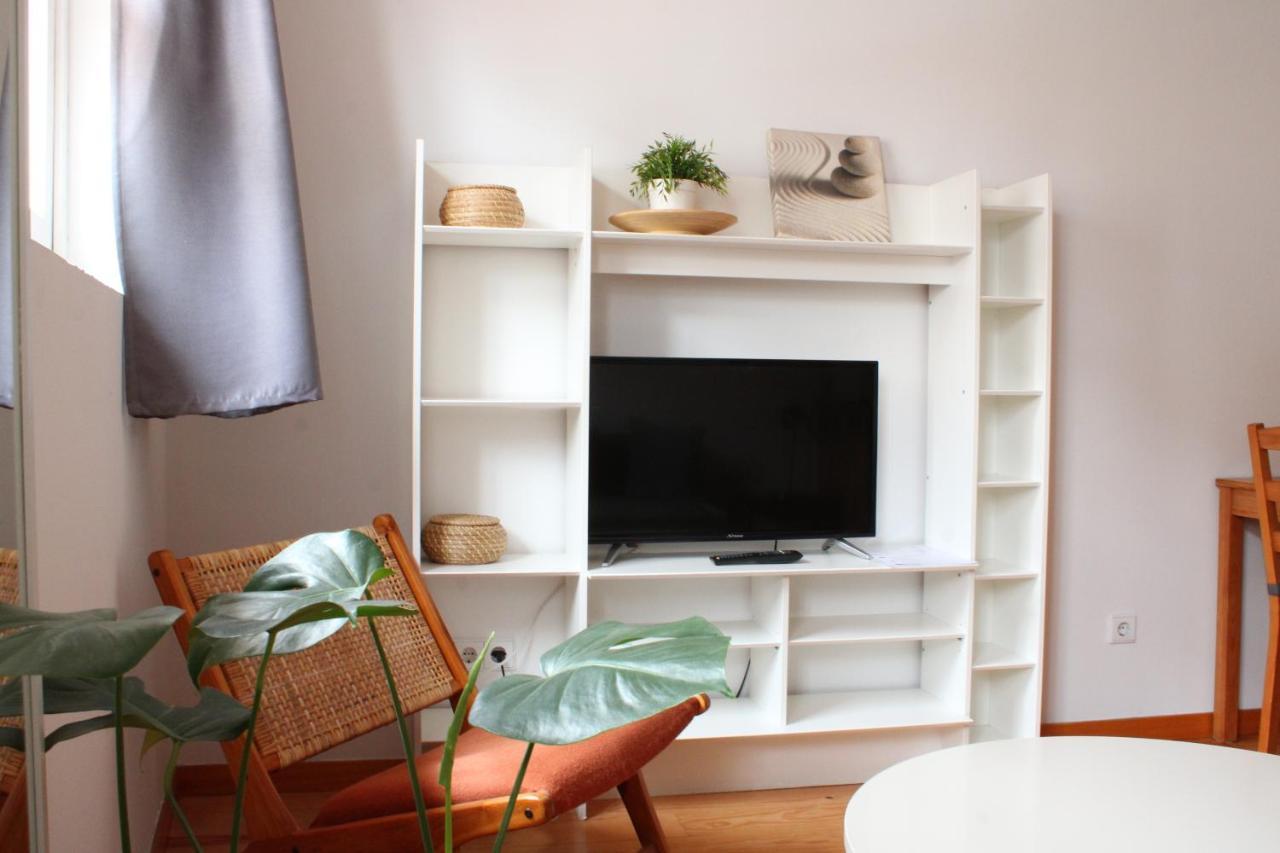 Aparthotel Oporto Entreparedes Екстер'єр фото