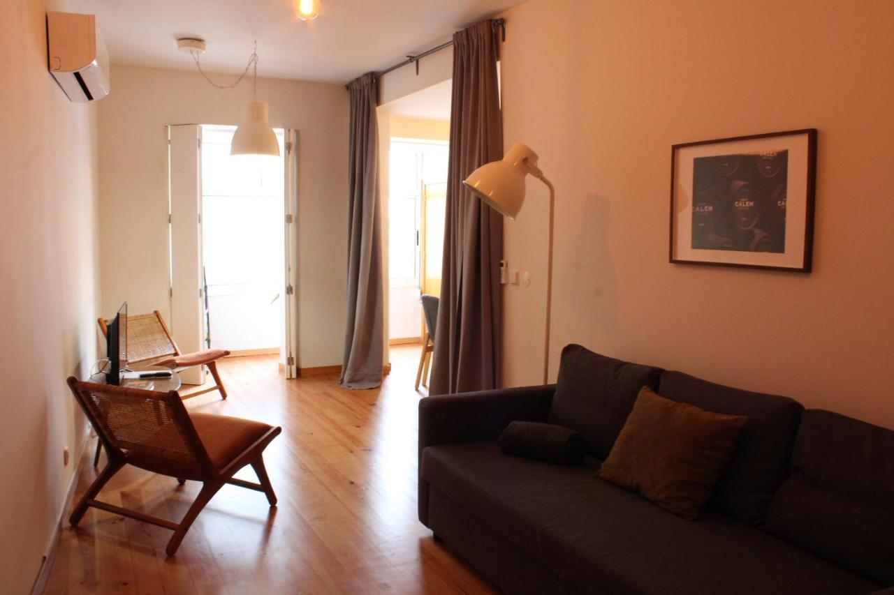 Aparthotel Oporto Entreparedes Екстер'єр фото