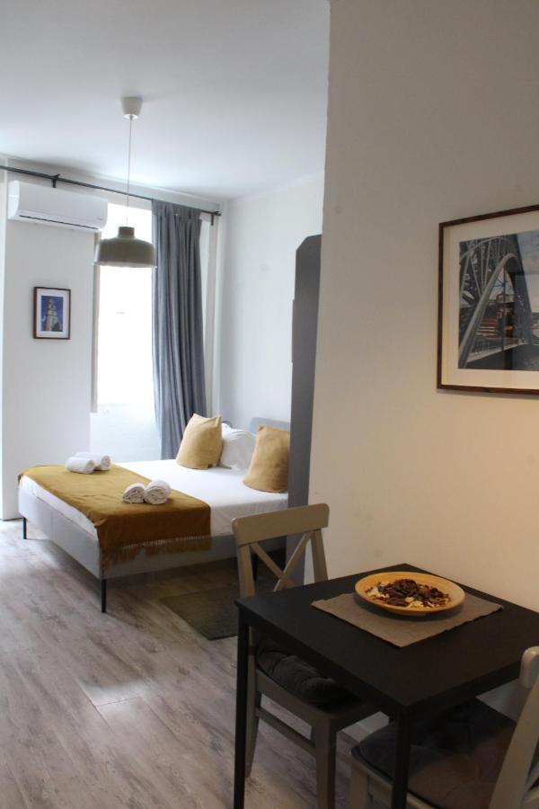 Aparthotel Oporto Entreparedes Екстер'єр фото