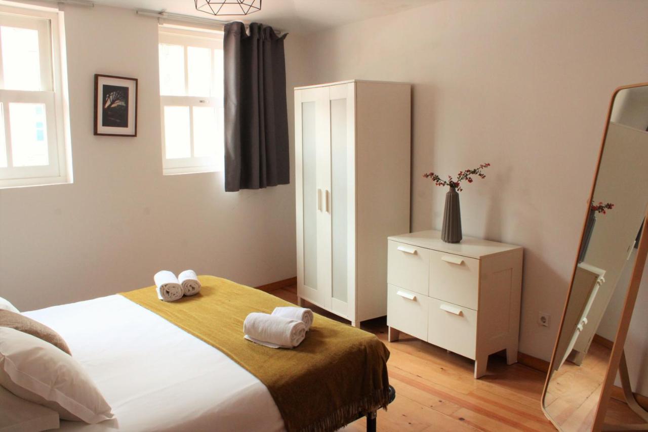 Aparthotel Oporto Entreparedes Екстер'єр фото