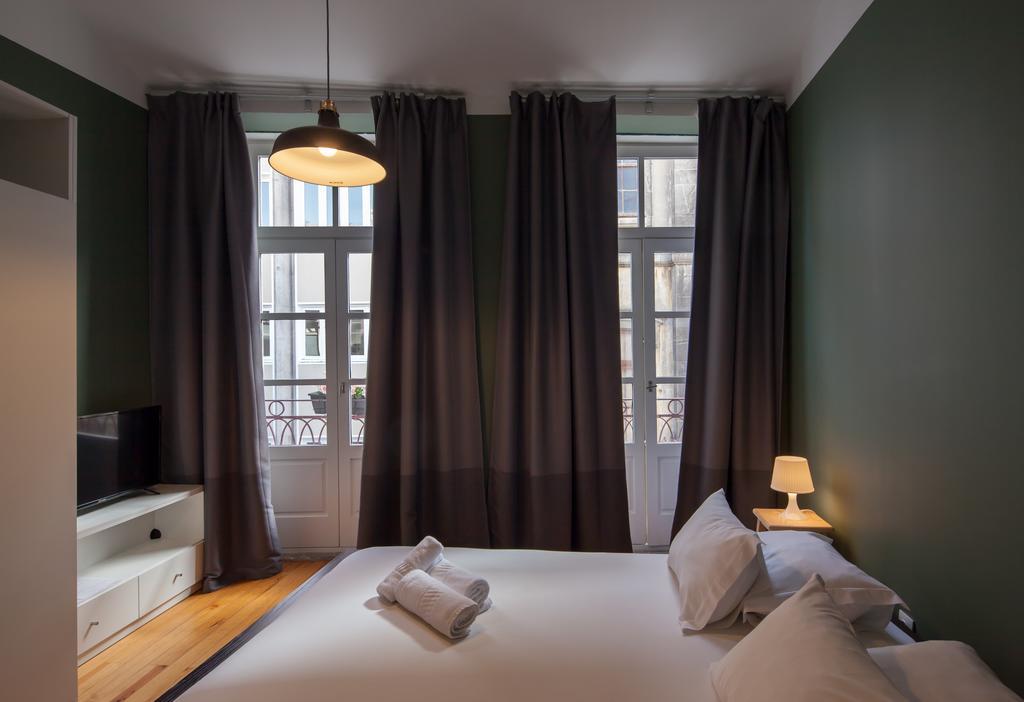 Aparthotel Oporto Entreparedes Екстер'єр фото