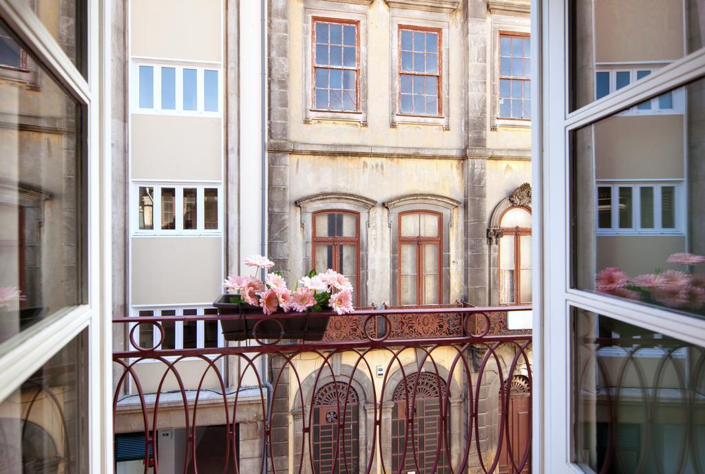 Aparthotel Oporto Entreparedes Екстер'єр фото